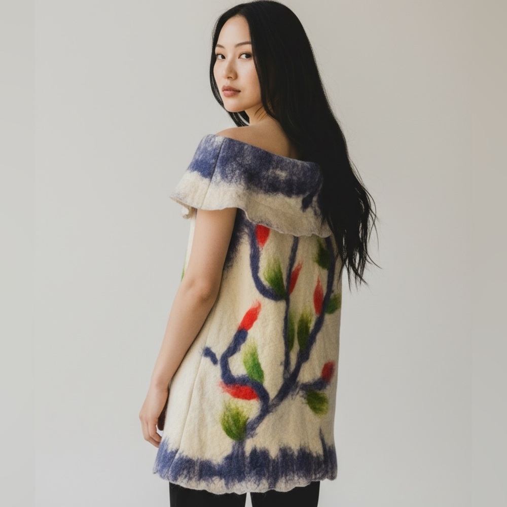 Colorful Artisan NUNO Felted Vest w/3 buttons Med - Picture 6 of 12